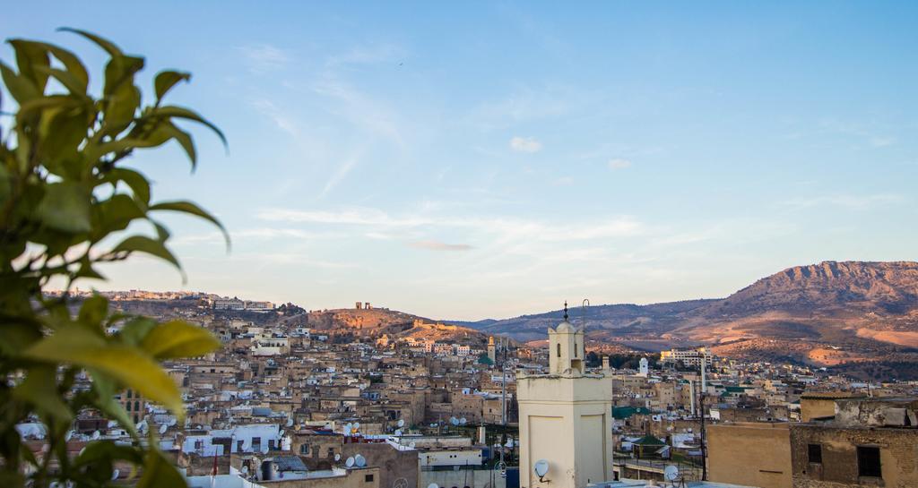 Riad Ibn Khaldoun Фес Екстериор снимка
