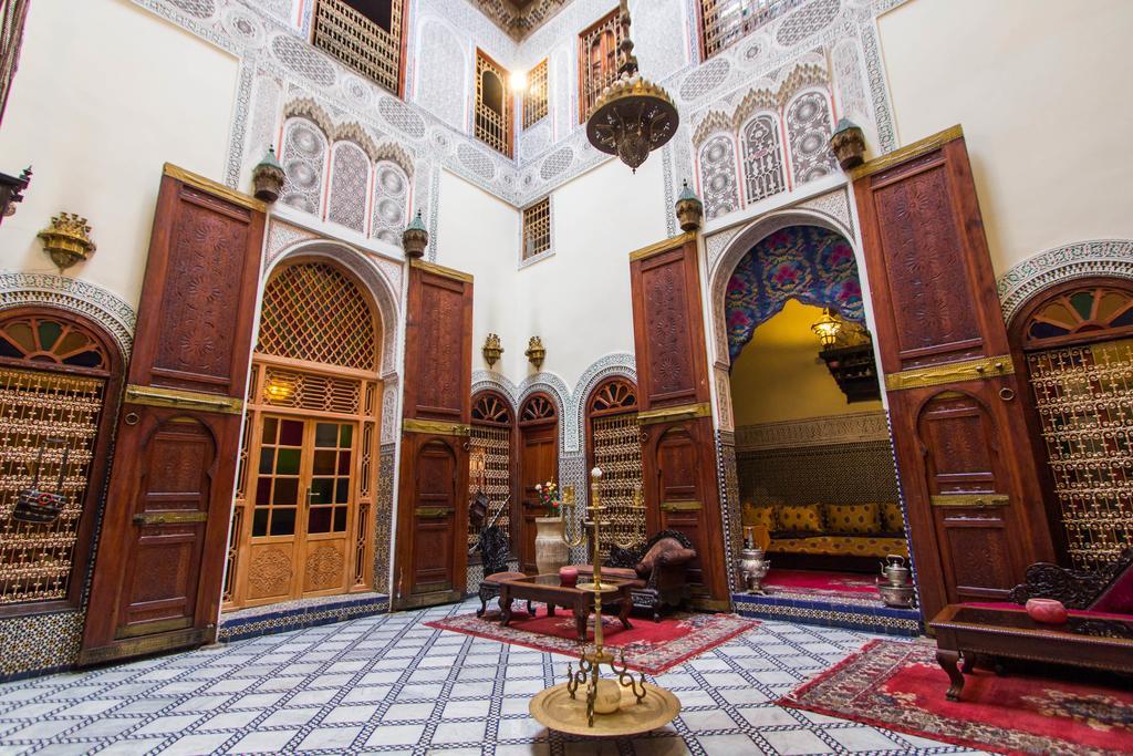 Riad Ibn Khaldoun Фес Екстериор снимка